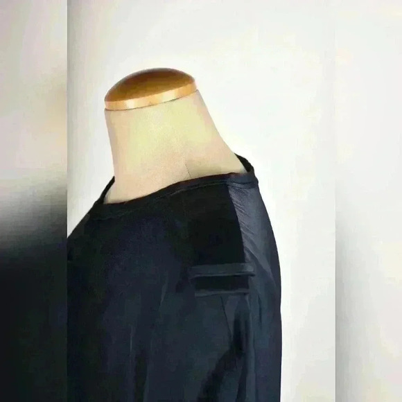 BCBGMAXAZRIA Navy Blue Satin Polyester Summer  Flowy Kaftan Dress Small 2/4 - Picture 6 of 9